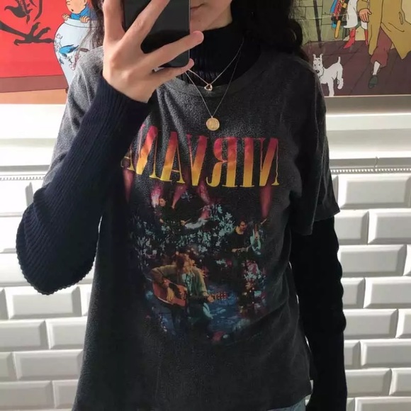 Oversized Nirvana Concert Vintage Band Graphic Tee - Picture 7 of 11